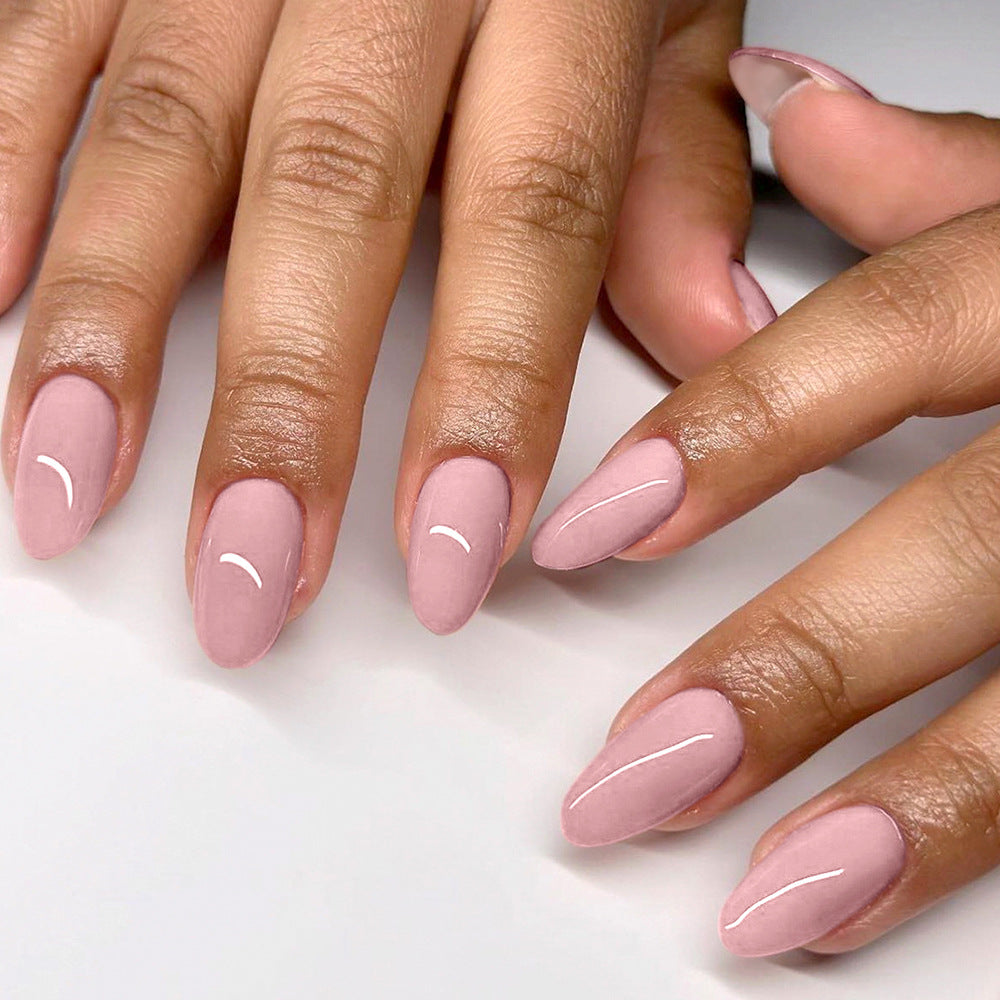 Elegantes mandelförmiges Gel-Nagel-Set Karnz