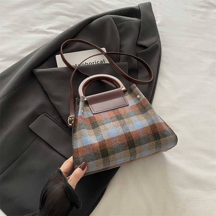 Karo Strukturierte Mini-Handtasche Karnz