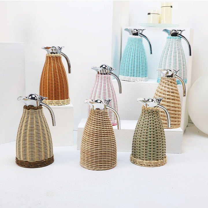 Stilvolle Wasserkaraffe mit geflochtenem Design Karnz