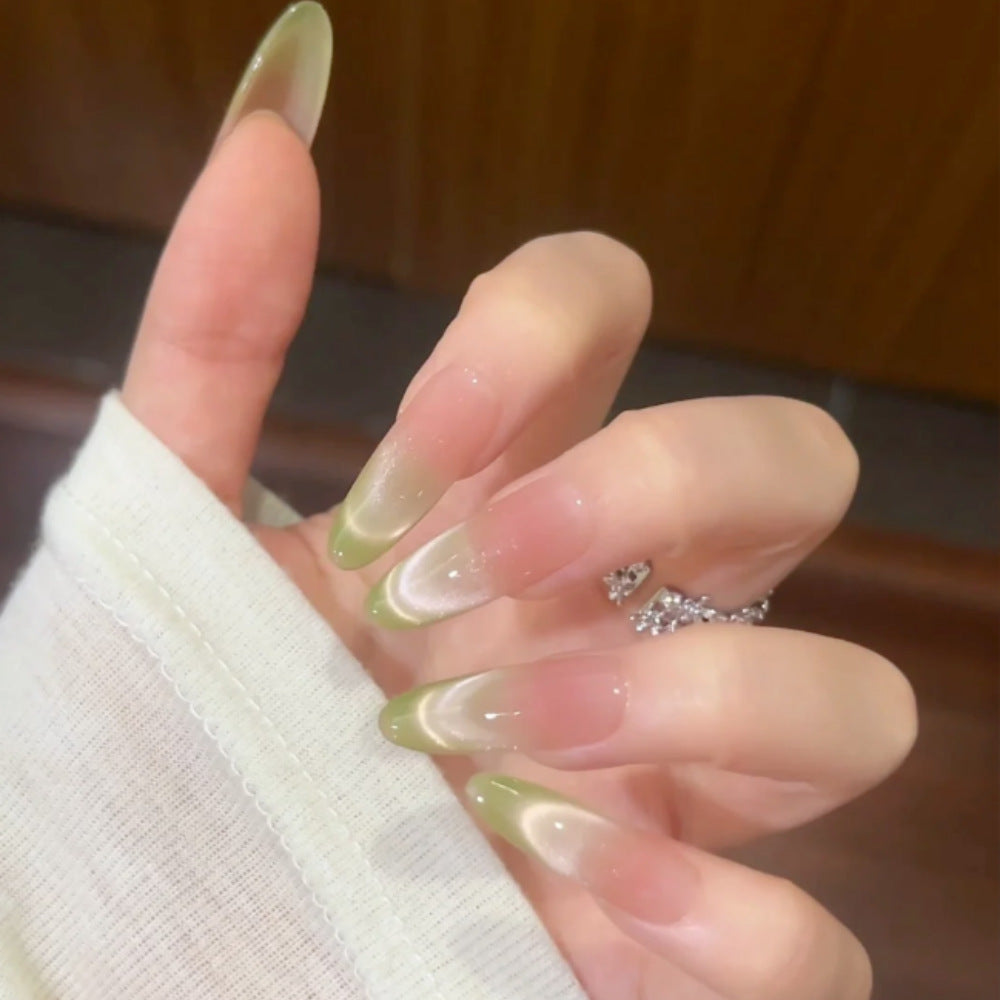 Thematische Charakter-verschönerte Press-On Nagelset Karnz