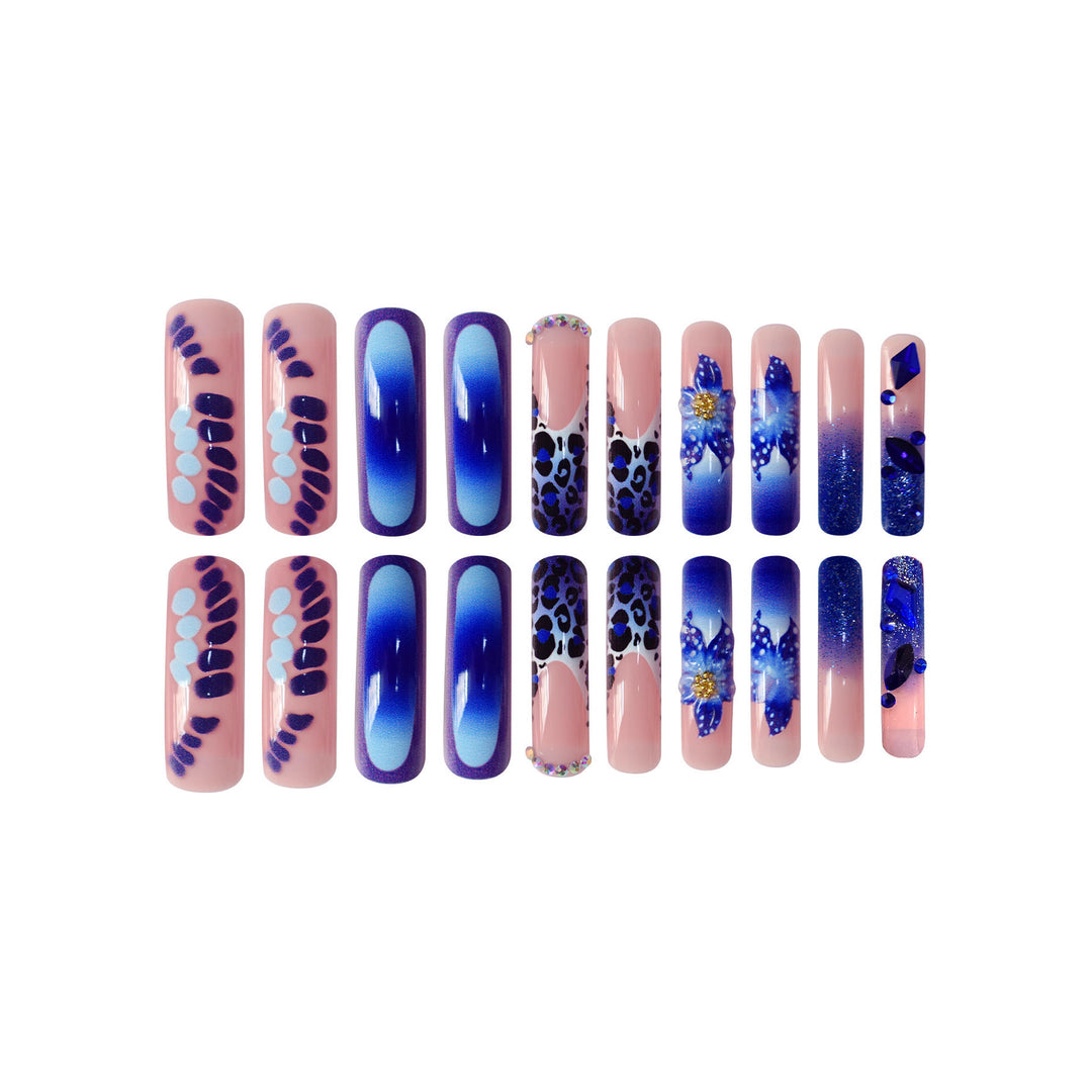 Künstlerische lange press-on Nail Art Karnz