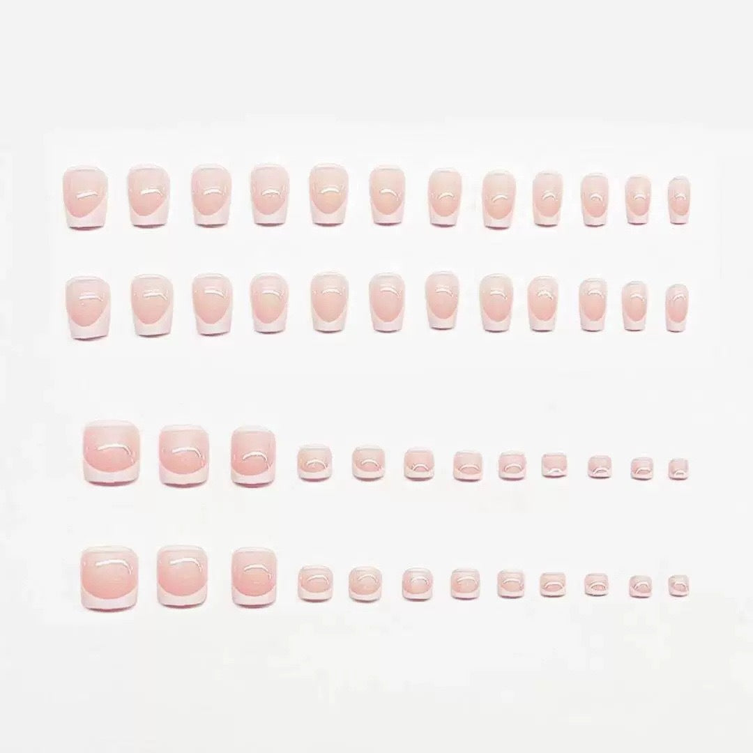 French Tip Nagelkunst Set Karnz