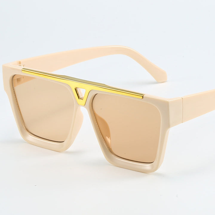 Damen modische oversized Sonnenbrille mit stilvollem goldenen Akzent Karnz