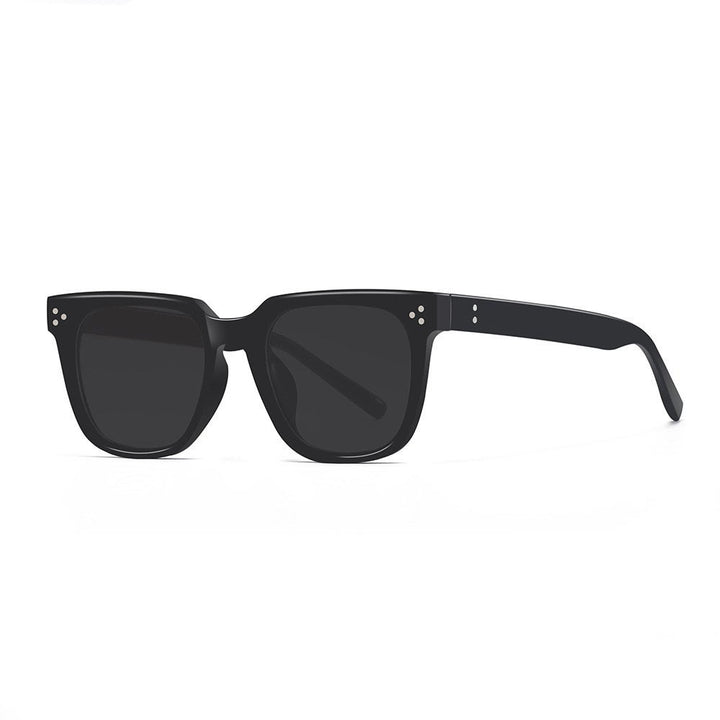 Damen modische Sonnenbrille mit robustem Rahmen und UV-Schutz Karnz