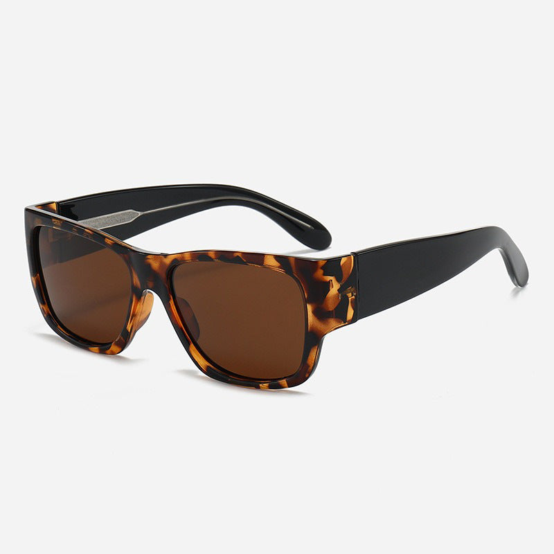Damen Trendige Sonnenbrille im minimalistischen Design Karnz