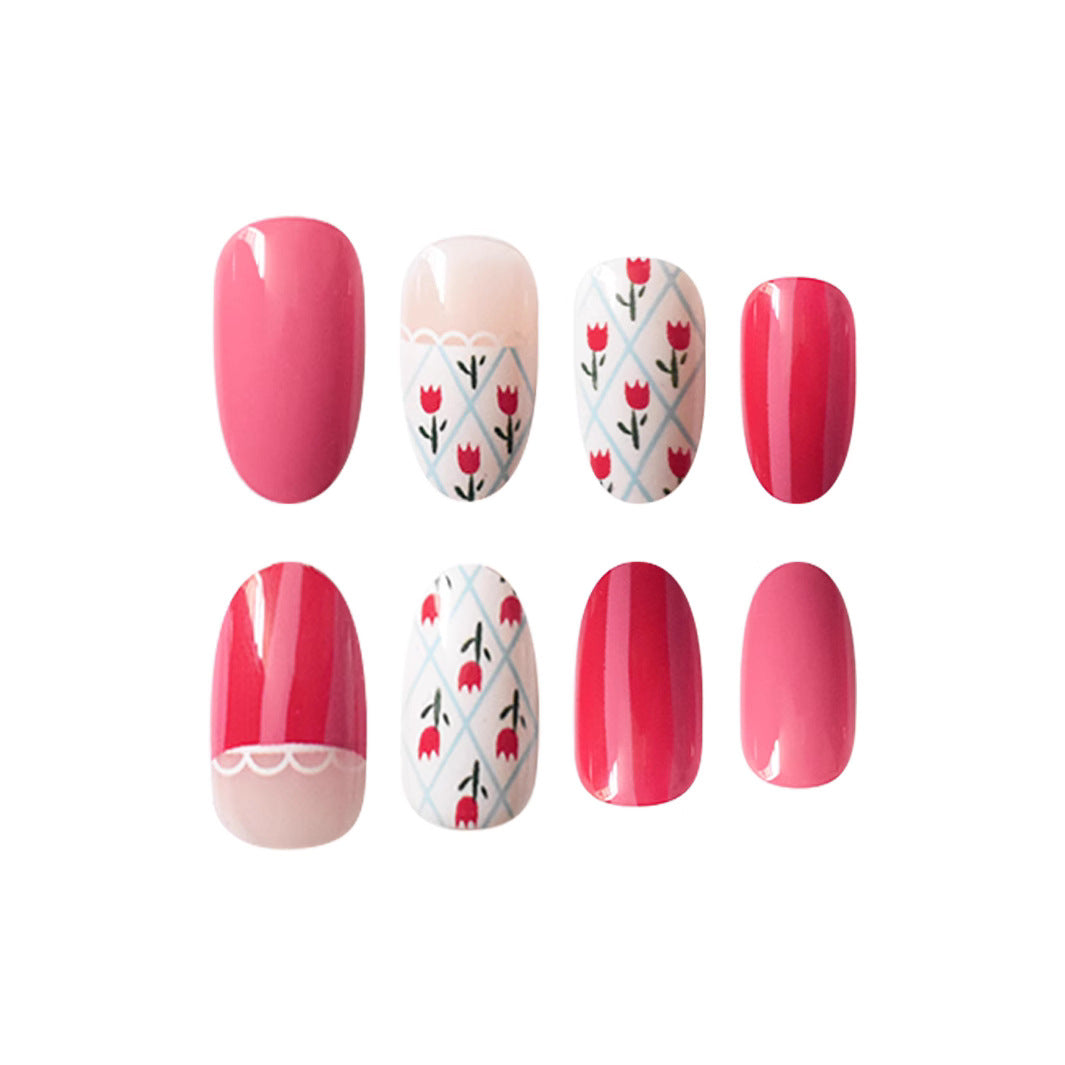 Künstlerisches Floral gemustertes Press-On Nail Art Set Karnz