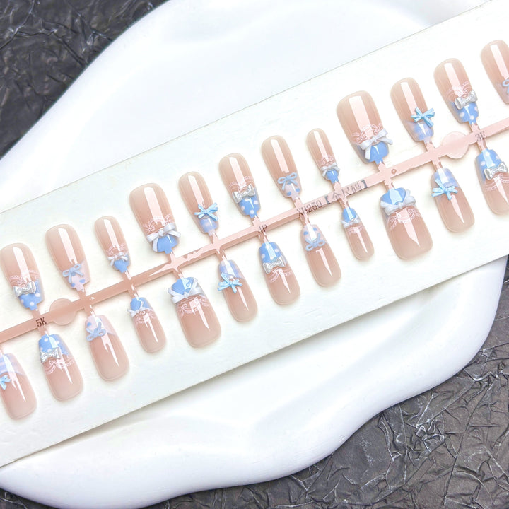 Kreatives Press-On Nagelset