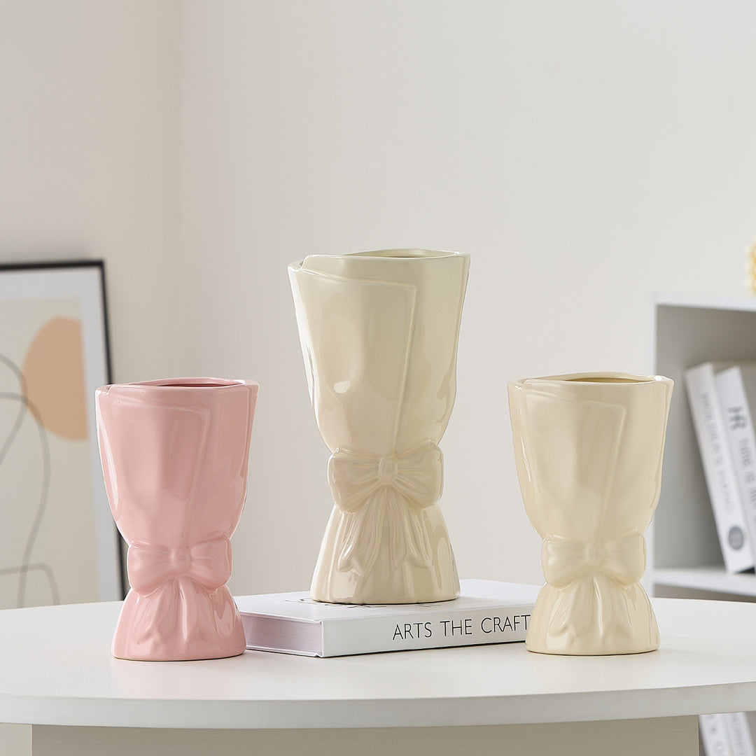 Elegante Keramikblumenvase Karnz