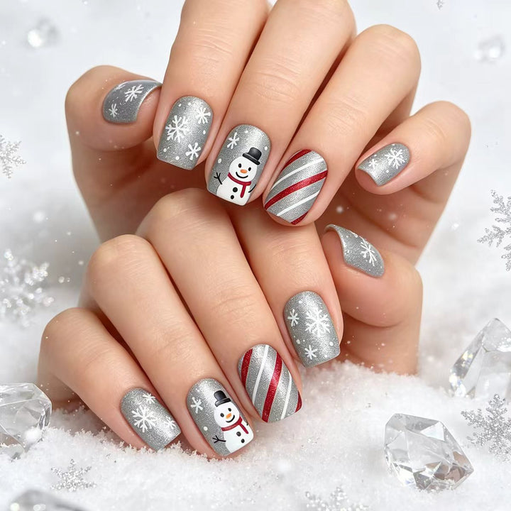 Festliche saisonale Nagelkunst Karnz