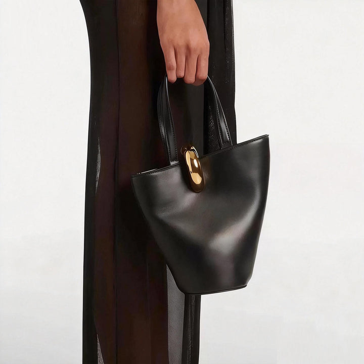 Schlanke moderne Handtasche