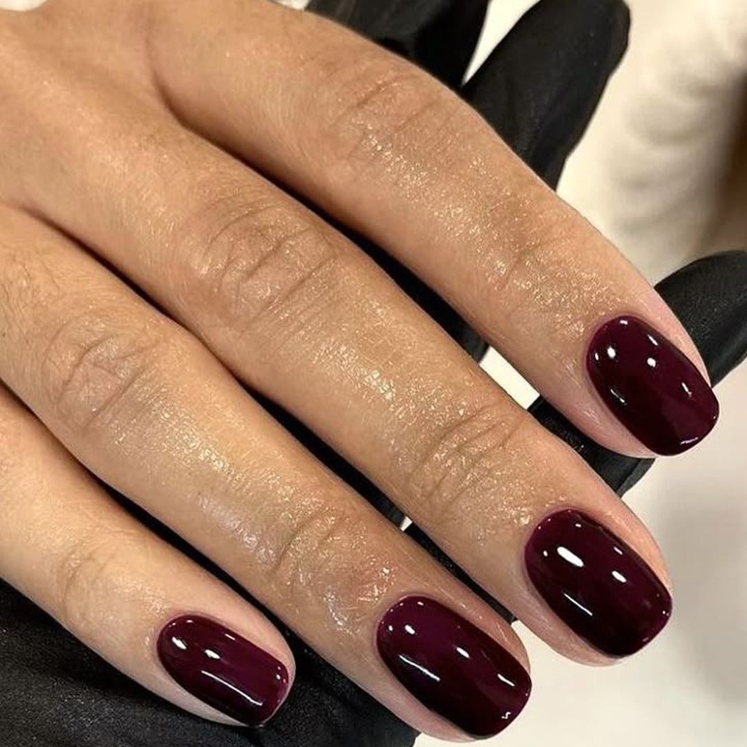 Hochwertige und elegante Nagelkunst Karnz