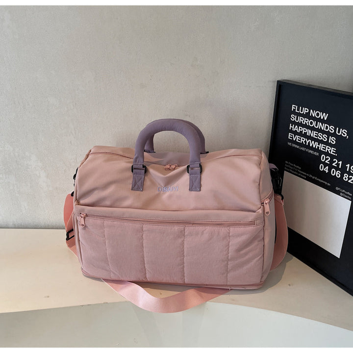Funktionaler Wochenend-Duffle Karnz