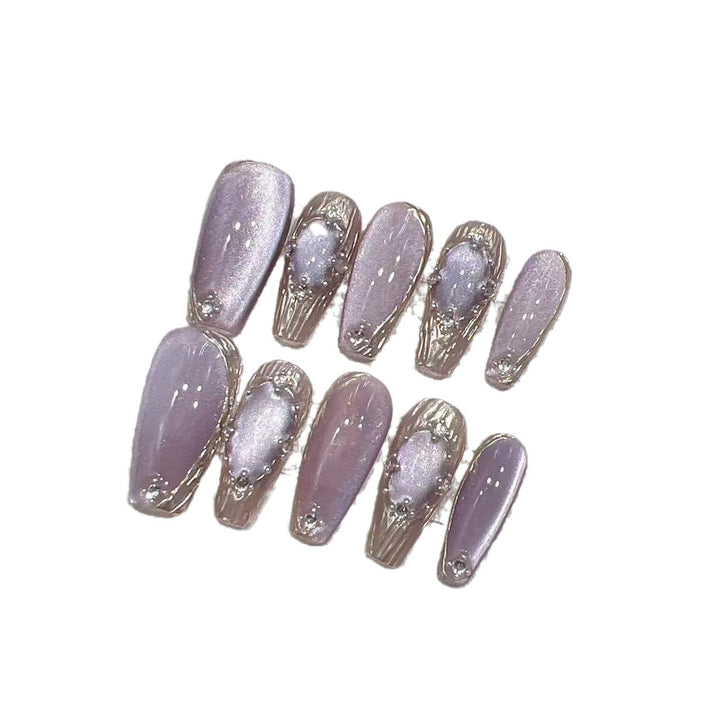 Elegantes Press-On Nail Set mit künstlerischem Metallic-Design Karnz