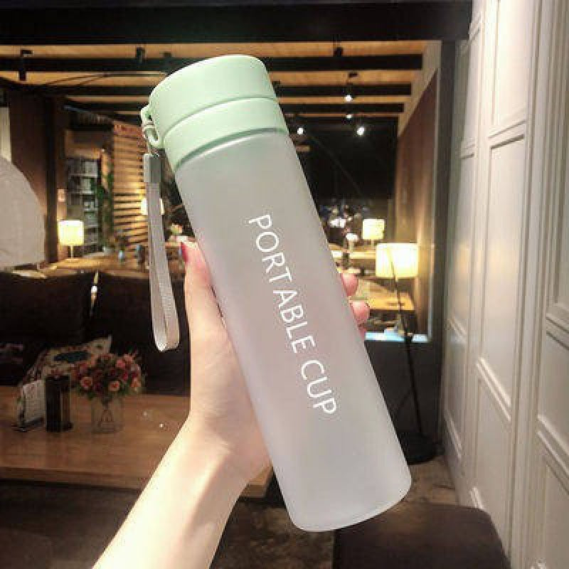Damen stilvolle Glas-Trinkflasche Karnz