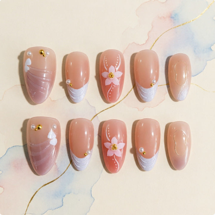Kunstnägel mit Blumigen Details Karnz