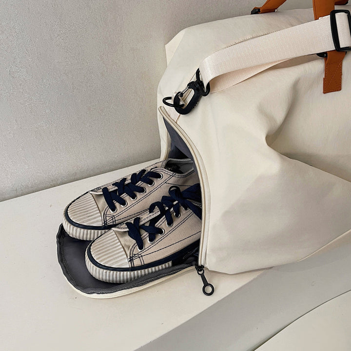 Schlanker minimalistischer Reisetasche Karnz