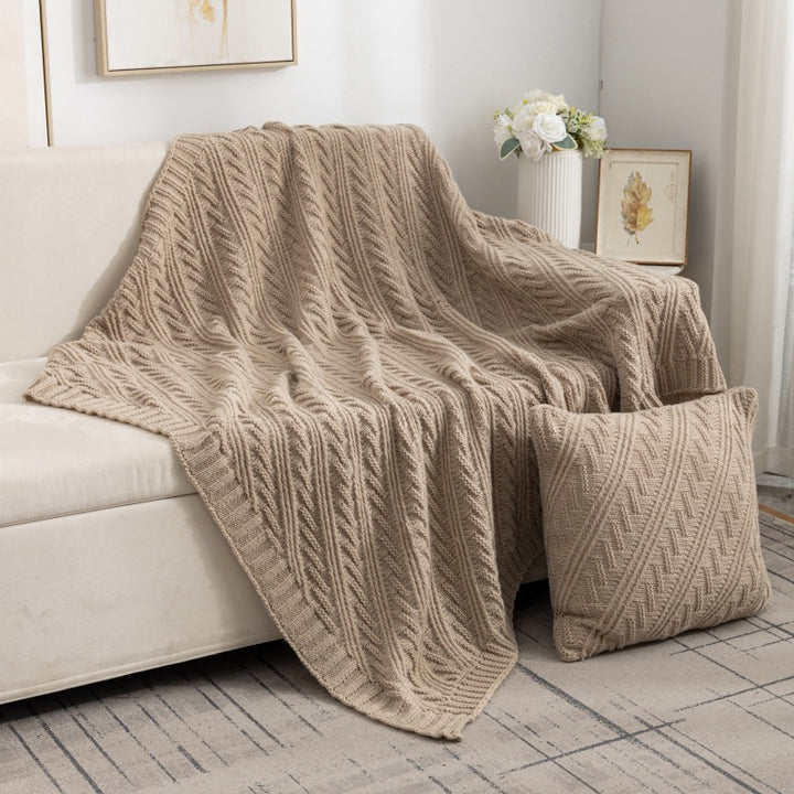 Luxuriöse strukturierten Strickdecke