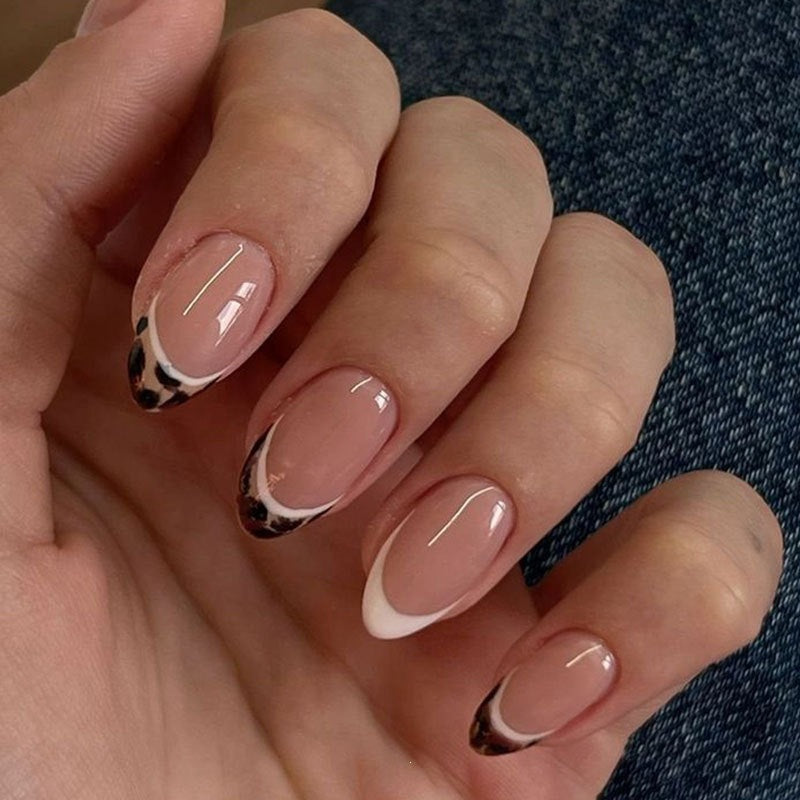 Chic Tiered Animal Print Press-On Nail Set