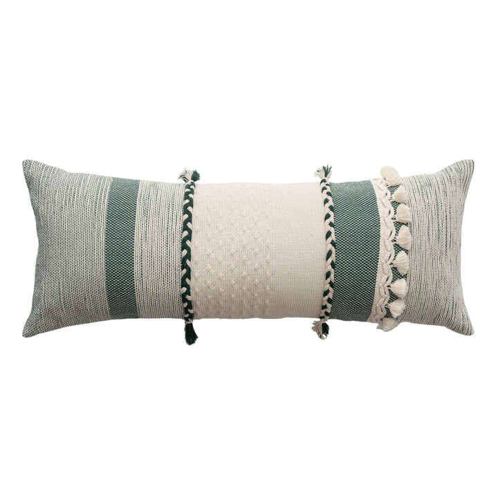 Rechteckiges Boho-Lumbar-Kissen mit geflochtenen Bändern und Quasten