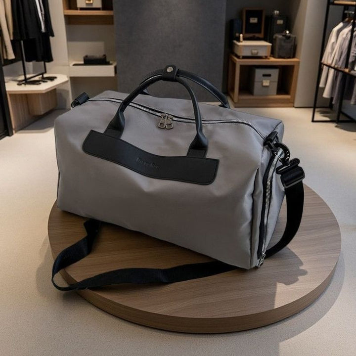 Geräumige multifunktionale Reisetasche Karnz