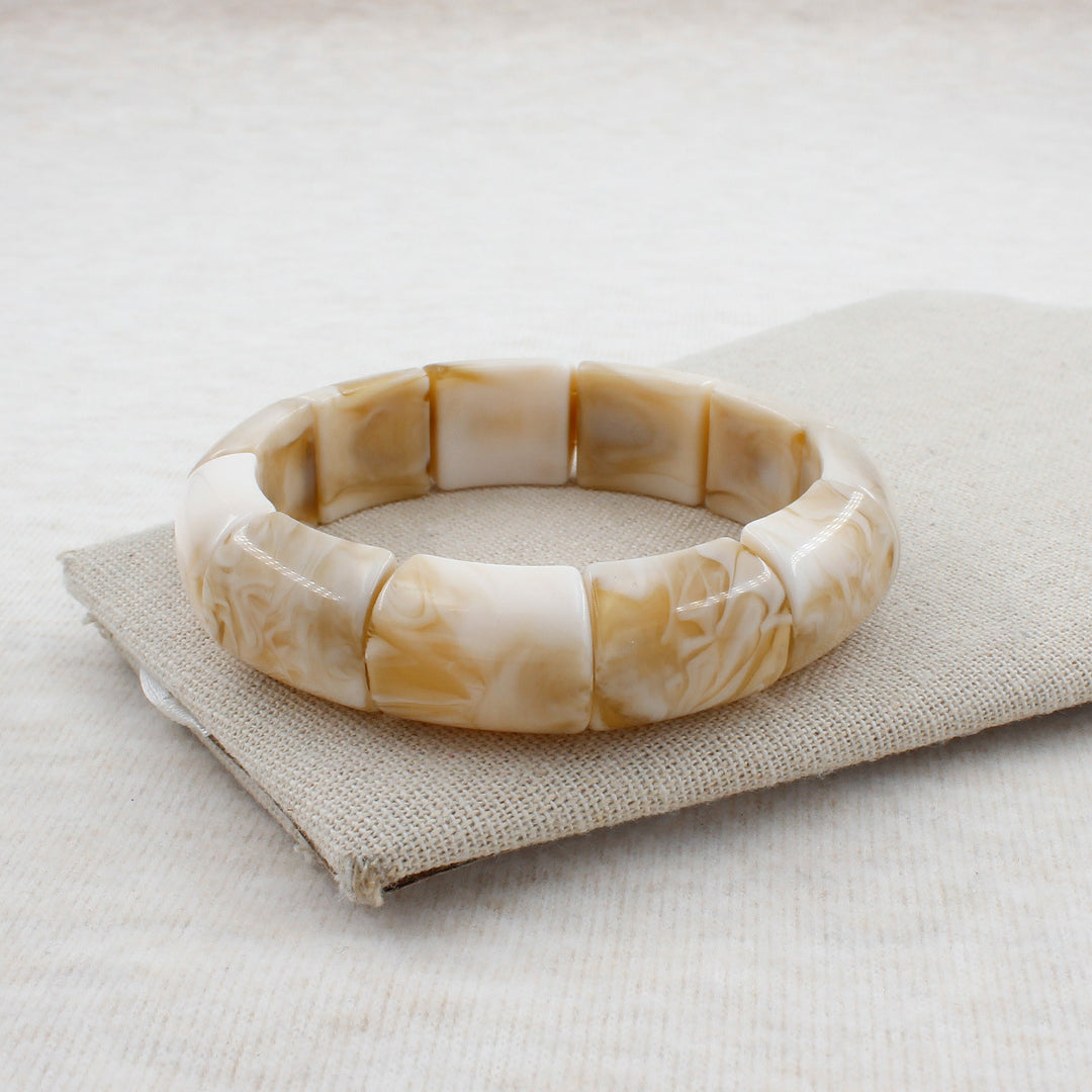 Geometrisches Harzarmband Karnz