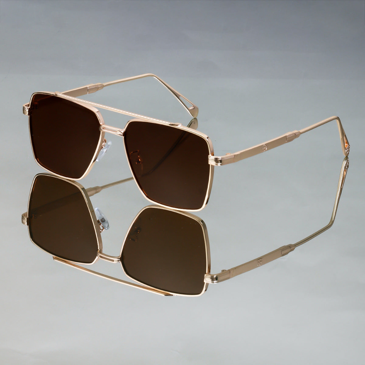 Damen oversized Sonnenbrille mit elegantem Metallrahmen Karnz