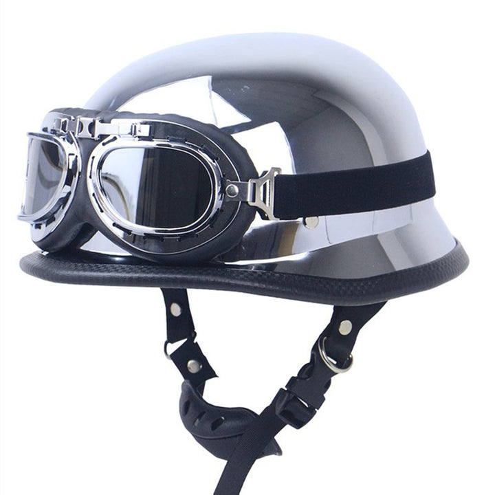 Schutzhelm mit integriertem Visier Karnz