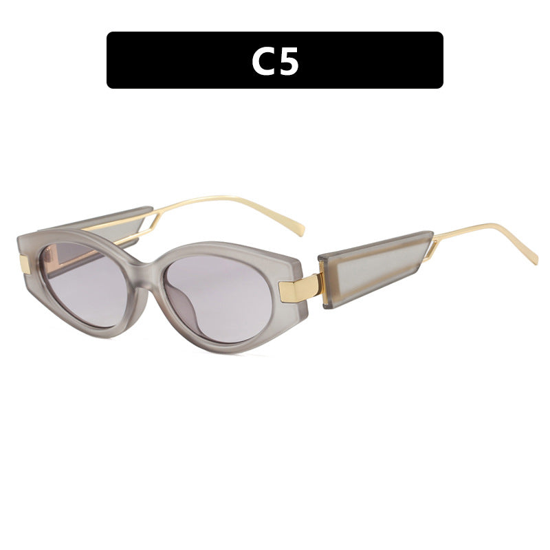 Damen elegante Cat-Eye Sonnenbrille mit goldenen Akzenten Karnz