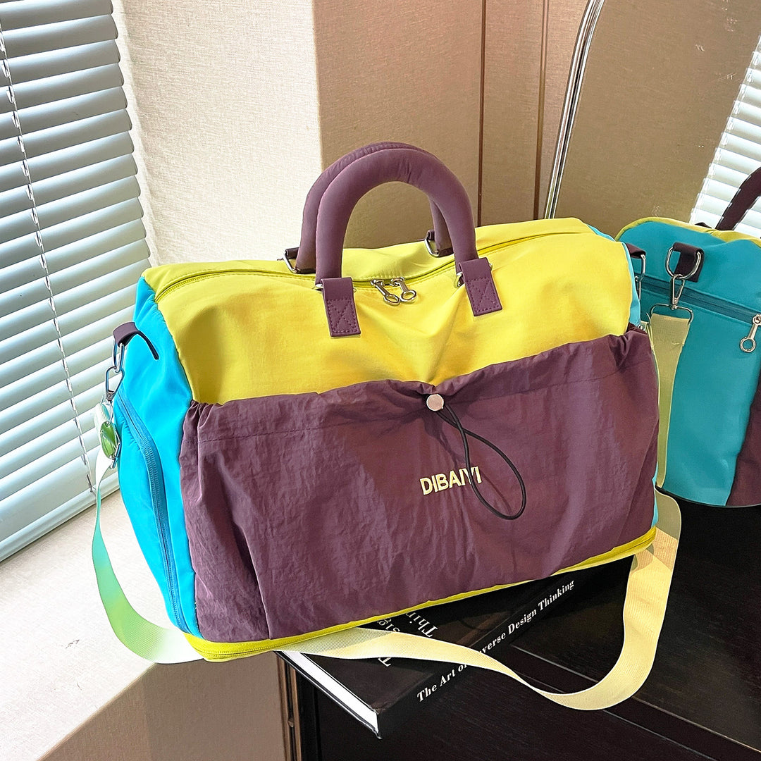 Stilvoller multifunktionaler Reisetasche Karnz