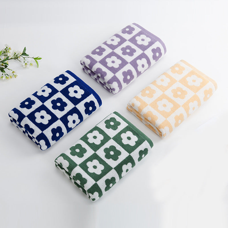 Damen Luxuriöses Frottee-Badehandtuch mit Blumenmuster Karnz