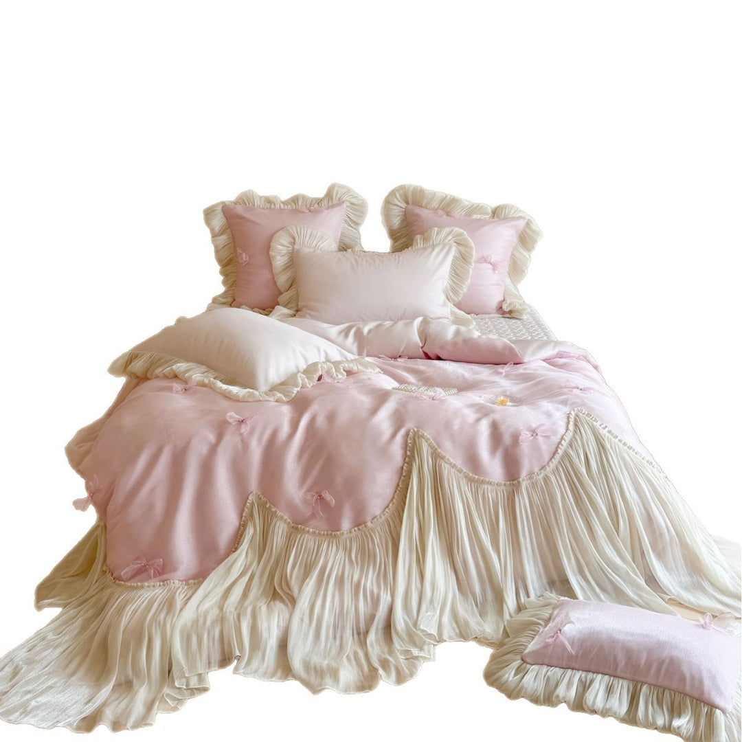 Luxuriöses Satin-Bettwäsche-Set mit Rüschen, Plissee-Bettrock und Zierkissen