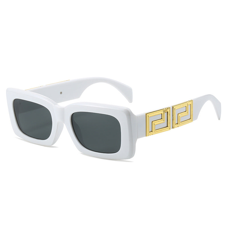 Damen elegante quadratische Sonnenbrille mit luxuriösem Goldakzent Karnz
