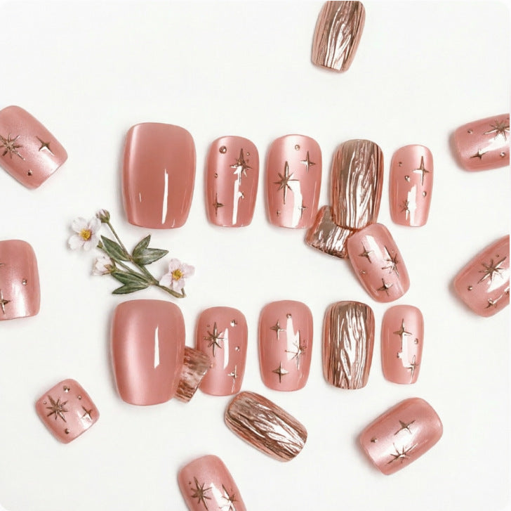 Kunstnagelset Karnz