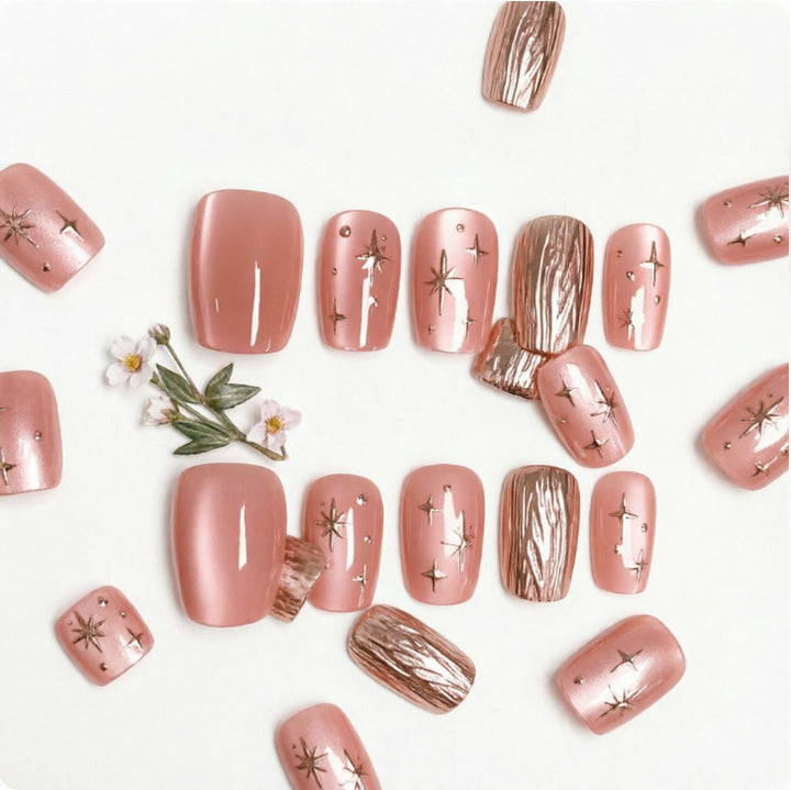 Kunstnagelset Karnz
