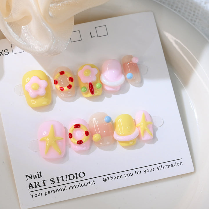 Künstlerische Nagelkunst Kollektion Karnz