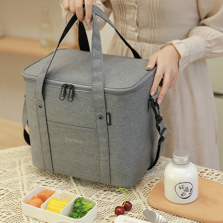 Isolierte Lunch-Tasche