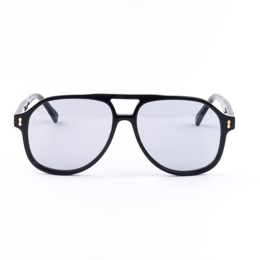 Damen moderne Sonnenbrille mit innovativem Rahmen Karnz