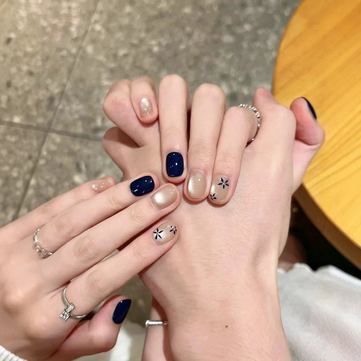 Künstlerisches Nagelkunstset
