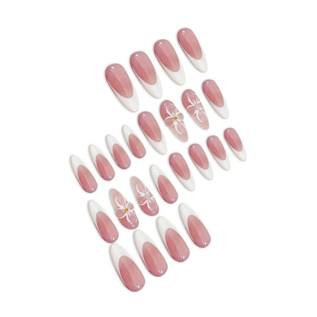 Künstlerische florale Nagelkunstverzierungen Karnz