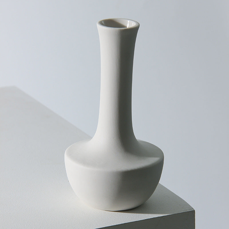 Minimalistische Keramikvase
