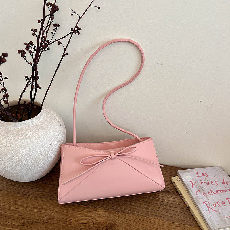 Elegante Handtasche mit Schleifendetail