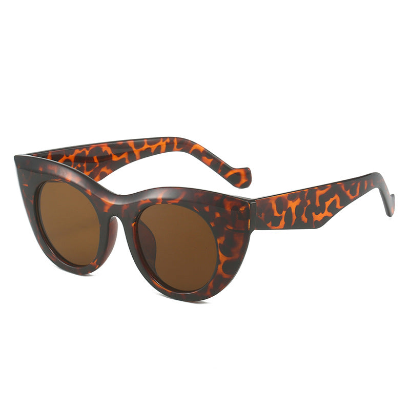 Damen Cat-Eye Sonnenbrille mit breitem Rahmen und UV-Schutz Karnz