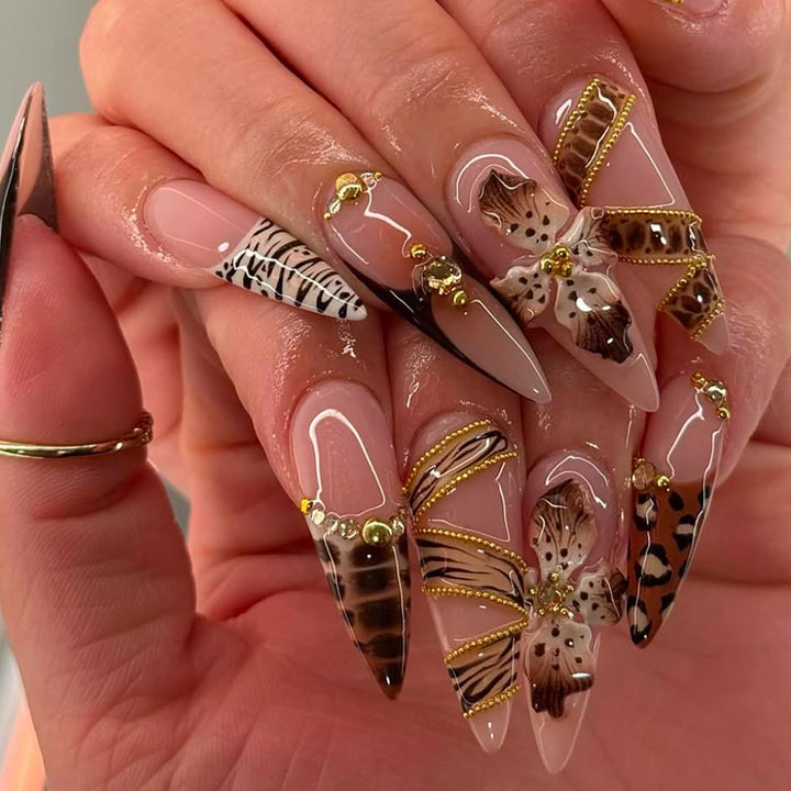 Künstliche Stiletto Kunstnägel mit Glamourösen Tiermotiven Karnz
