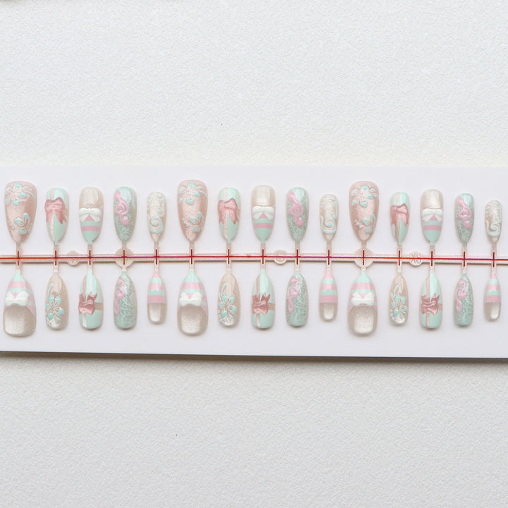 Themen Press-On Nagelkunst Set Karnz