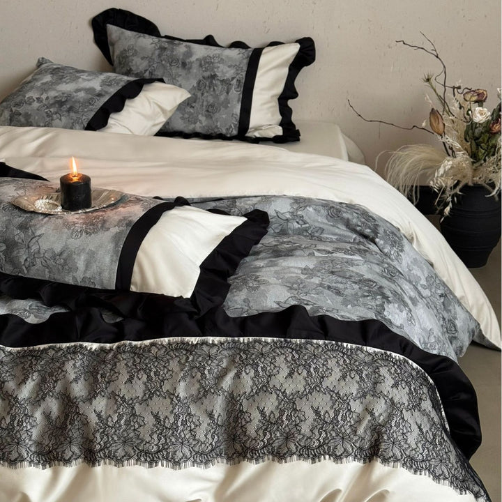 Elegantes Satin-Mischgewebe Bettwäsche Set mit Rüschensaum, Spitze Applikationsband & Wendbarem Botanischem Druck Kissenbezügen