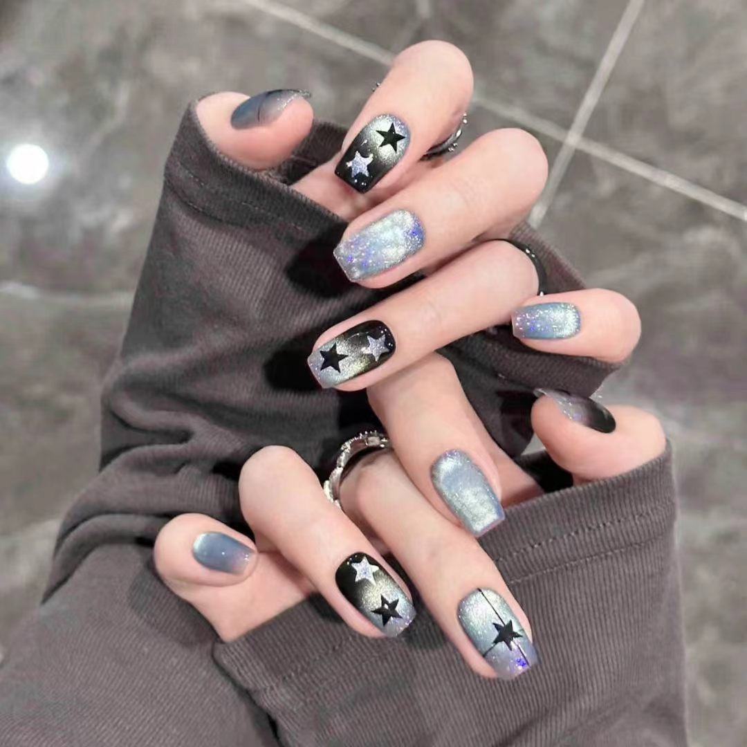 Sternennacht-Themen Press-On Nagelkunst Set Karnz