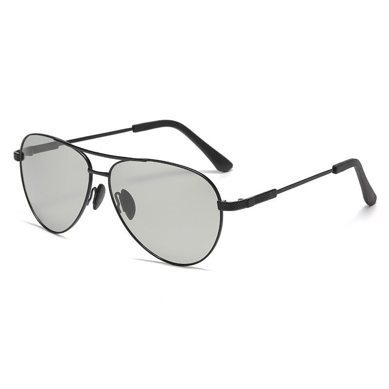 Damen Fototropische Piloten-Sonnenbrille mit anpassbaren Gläsern Karnz