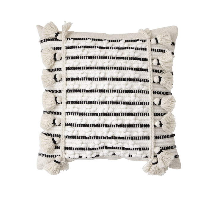 Gewebtes Boho-Dekokissen mit Quasten, Tuft-Relief und handgefertigten Details