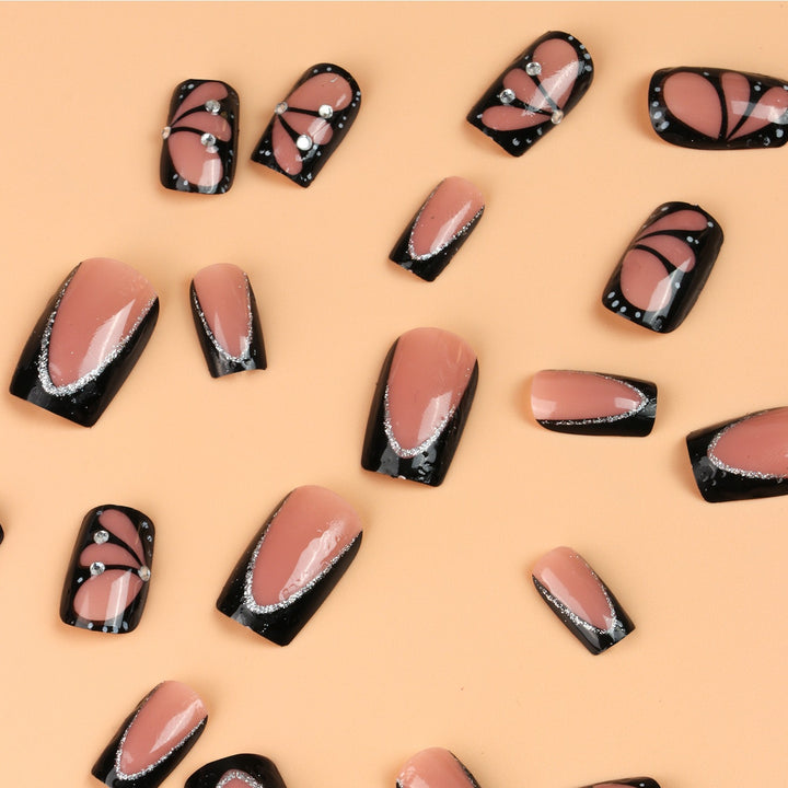 Künstlerische Nagelverlängerungen Karnz