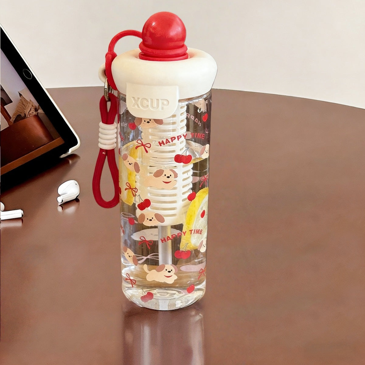 Damen verspielte Trinkflasche mit integriertem Fruchtfilter Karnz